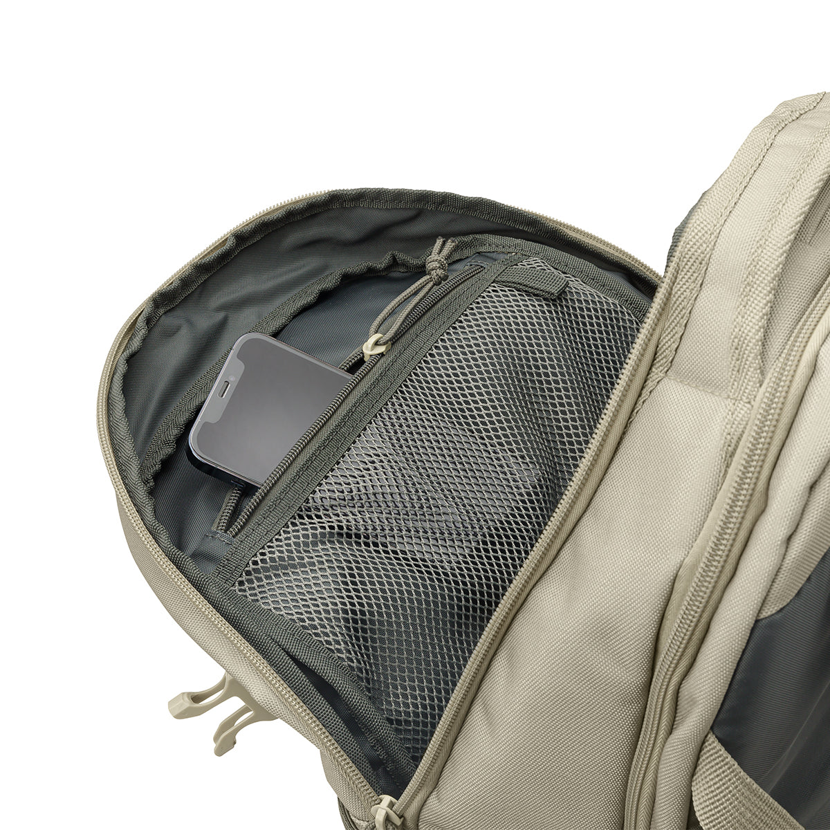 Bushnell 25L Daypack